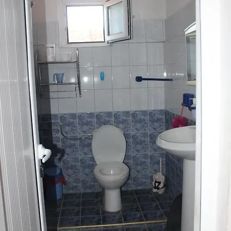 Guest house Snezhi *