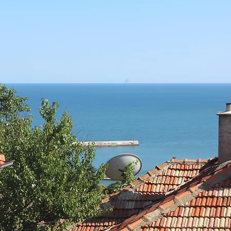Snezhi Balchik